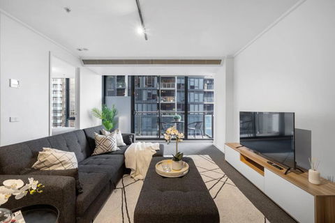 Amaya-Modern Southbank Living-Close To Crown & Yarra River - Yamba Accommodation 0