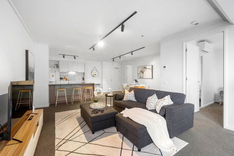 Amaya-Modern Southbank Living-Close To Crown & Yarra River - Yamba Accommodation 2