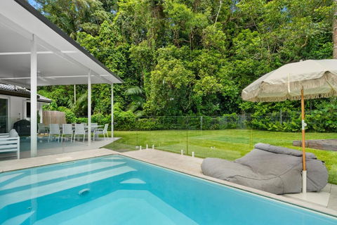 Amiri On Holbrook - Pet Friendly - Yamba Accommodation 0