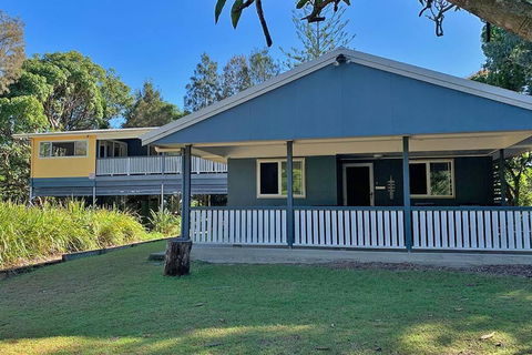 AMITY PINES - Yamba Accommodation 1