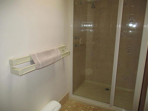 Anchorbell Holiday Apartments - Yamba Accommodation 4