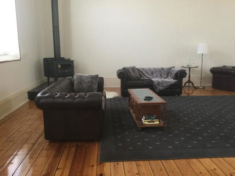 Angaston Masonic Lodge - Yamba Accommodation 1
