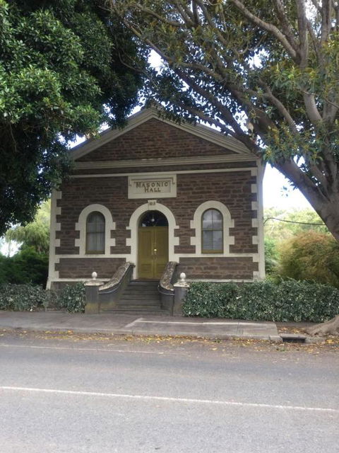 Angaston Masonic Lodge - Yamba Accommodation 4
