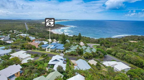 Angourie Blue 3 - Yamba Accommodation 4