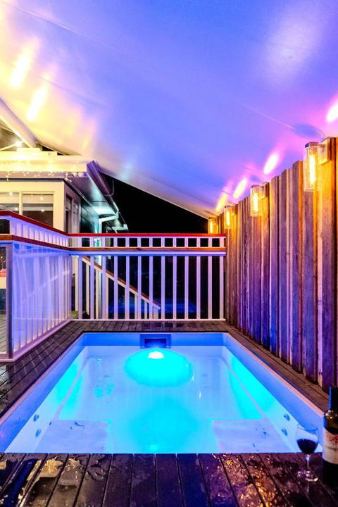 Anna Bay Beach House With Plunge Pool, Air Hockey, PS4, Close To Shops - Yamba Accommodation 3
