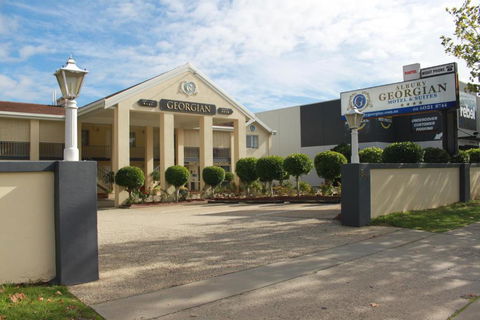 Albury Georgian Motel & Suites - Yamba Accommodation 0