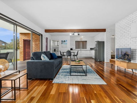 Ammos By Experience Jervis Bay - Yamba Accommodation 4
