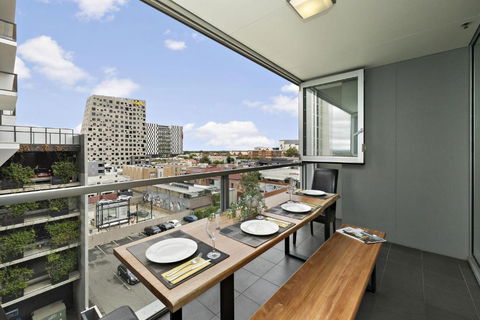 Aster - The Metropolitan Hideaway - Yamba Accommodation 1