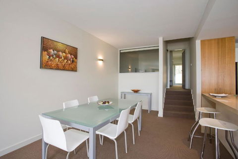Apartment 15 Kalimna - Yamba Accommodation 4