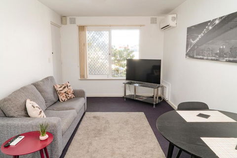 Apartment 19 Burswood - Yamba Accommodation 0