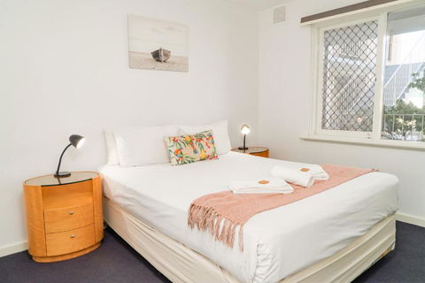 Apartment 19 Burswood - Yamba Accommodation 1