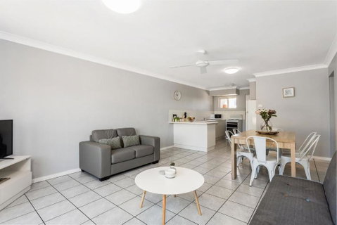 Apartment 5B - Yamba Accommodation 1
