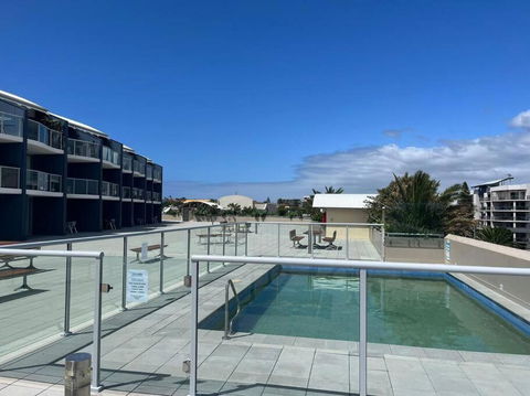 Apartment At The Entrance - Yamba Accommodation 4