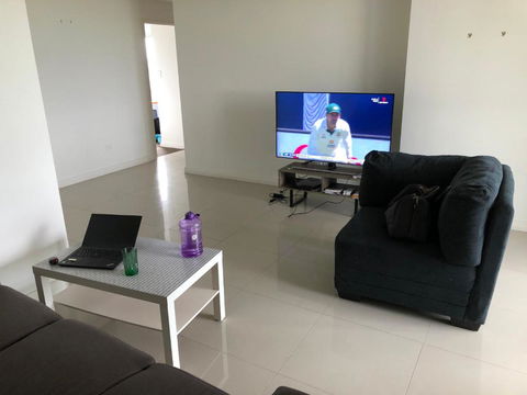 Apartment In Parramatta - Yamba Accommodation 0