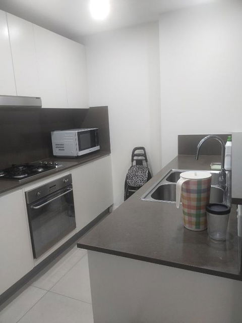 Apartment In Parramatta - Yamba Accommodation 3