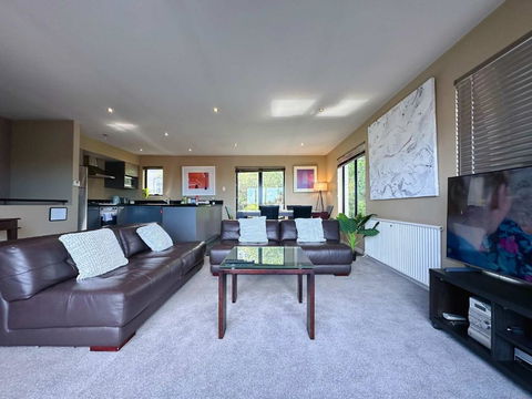 Apartment On Star Unit 1 - Yamba Accommodation 2