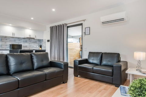 Apartments On Fraser Bicheno - Yamba Accommodation 4