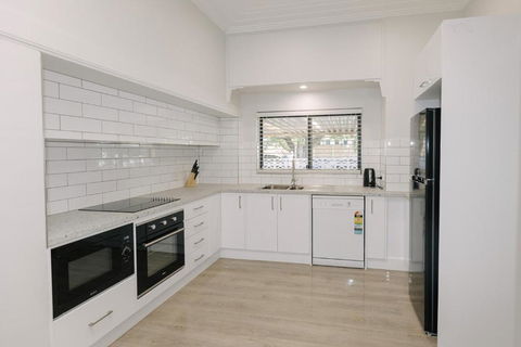 Apartments On Morrow - Yamba Accommodation 1