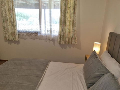 Apollo Bay Holiday House On Nelson - Yamba Accommodation 4