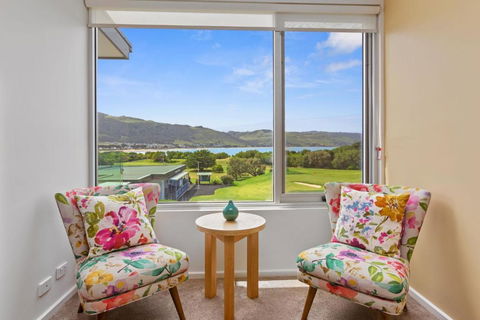 Apollo Blue 14 - Yamba Accommodation 0