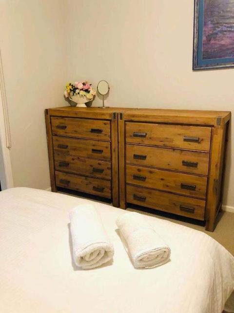 Apple House Truganina - Yamba Accommodation 2