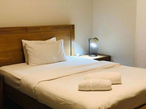 Apple House Truganina - Yamba Accommodation 3