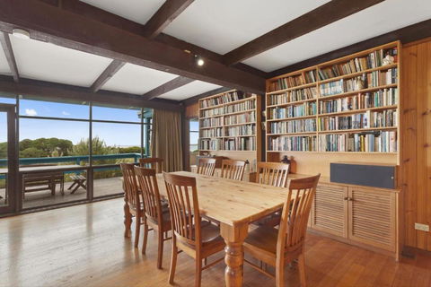 Aqua Blue - Yamba Accommodation 4