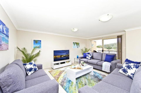 Aqua Lagoon - Great Family Beach Getaway - Yamba Accommodation 0