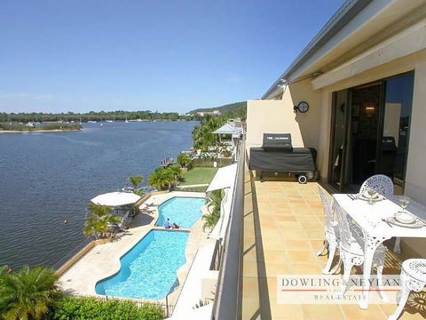 Aqua Linea 7 Noosa Parade 82 - Yamba Accommodation 0