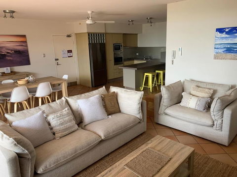 Aqua Promenade Beachfront Holiday Apartments - Yamba Accommodation 4