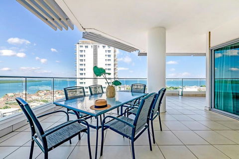 Arafura Edge - Resort Living And Breathtaking Views - Yamba Accommodation 0