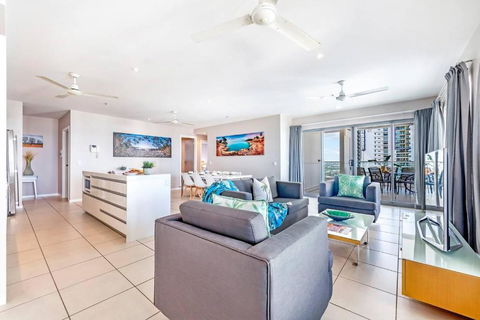 Arafura Edge - Resort Living And Breathtaking Views - Yamba Accommodation 4