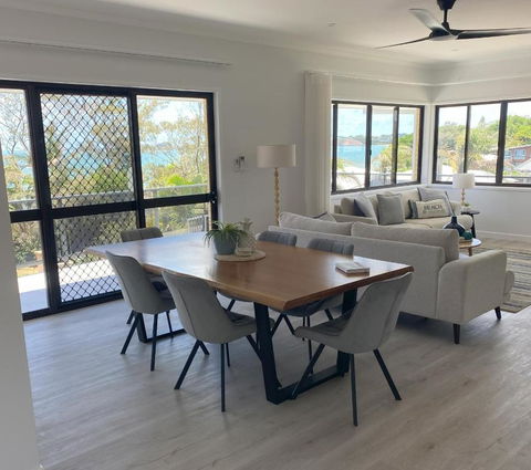 ARay At Cooee Bay - Apt A - Beach House Yeppoon - Yamba Accommodation 2