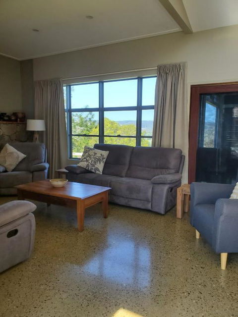 Arcadia Views - Yamba Accommodation 2