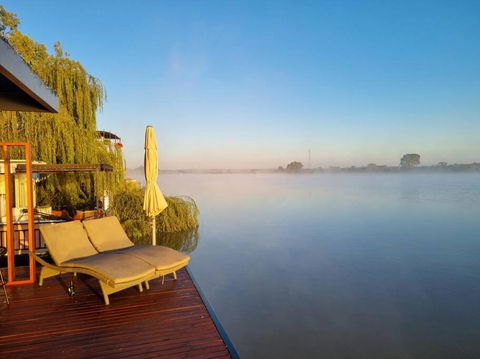 Ark-imedes - Unique Float Home On The Murray River - Yamba Accommodation 1