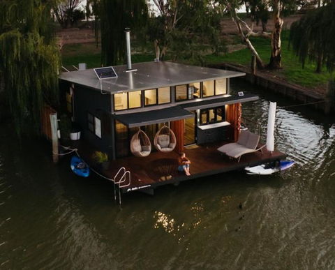 Ark-imedes - Unique Float Home On The Murray River - Yamba Accommodation 0