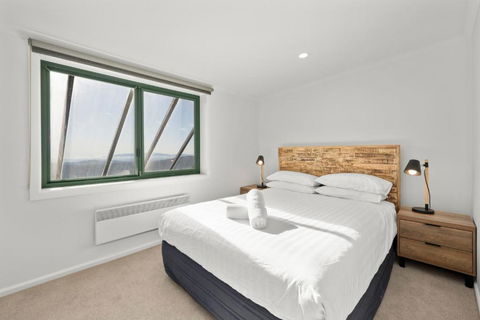 Arlberg 6 - Yamba Accommodation 3