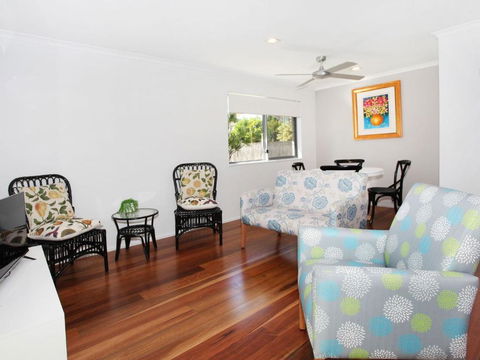 Arlington 1 Two Bedroom Unit Close To The Beach - Yamba Accommodation 3