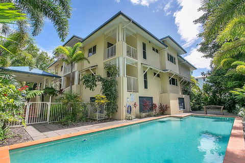 Arlington Apartments - Yamba Accommodation 4