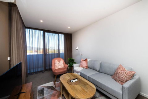 Arte 46 - Yamba Accommodation 2