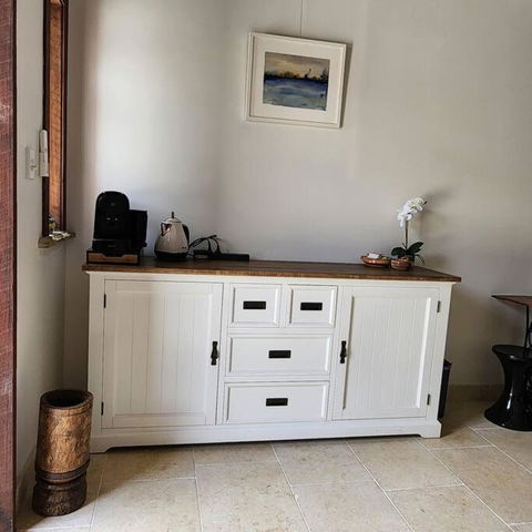 Artistic Private Studio, Parramatta - Yamba Accommodation 4