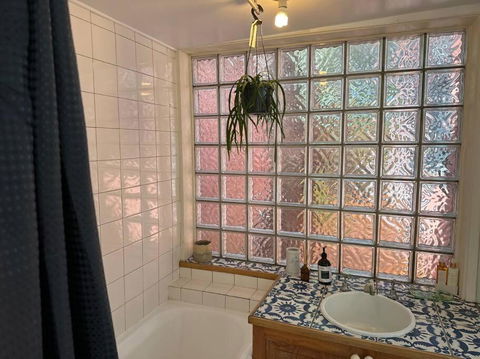Artsy North Melbourne 2-Bedder - Yamba Accommodation 1