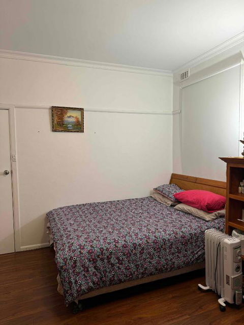 Ashburton Big Room With Shared Bathroom 1 - Yamba Accommodation 1
