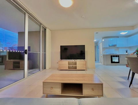 Ashfield 2 Br Apt Bus&Train Shop Parking - Yamba Accommodation 1