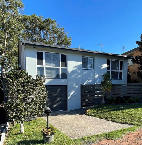 Ashmore - Yamba Accommodation 1