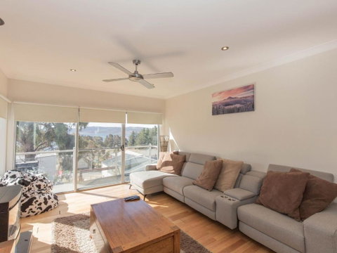 Aspect 1 8a Poley Cow Lane - Yamba Accommodation 2