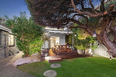 Aspendale Beach House - Yamba Accommodation 1