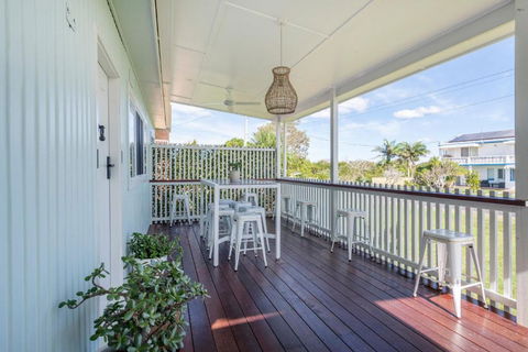 At The Beach Brooms Head-LJHooker Yamba - Yamba Accommodation 1