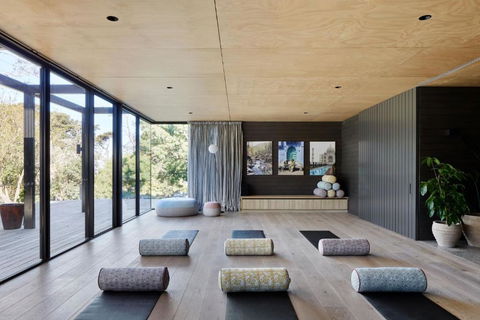 Atlas Retreat - Yamba Accommodation 4