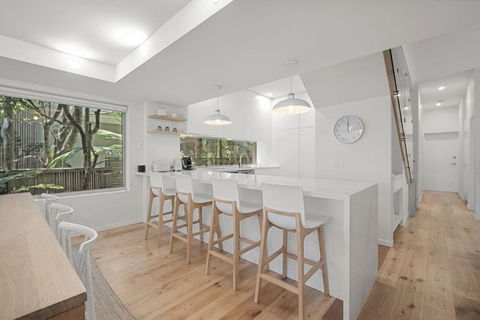 Audrey - Little Cove - Yamba Accommodation 4